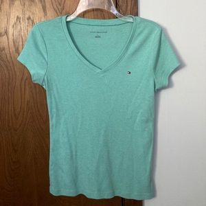 Tommy Hilfiger T Shirt 👚